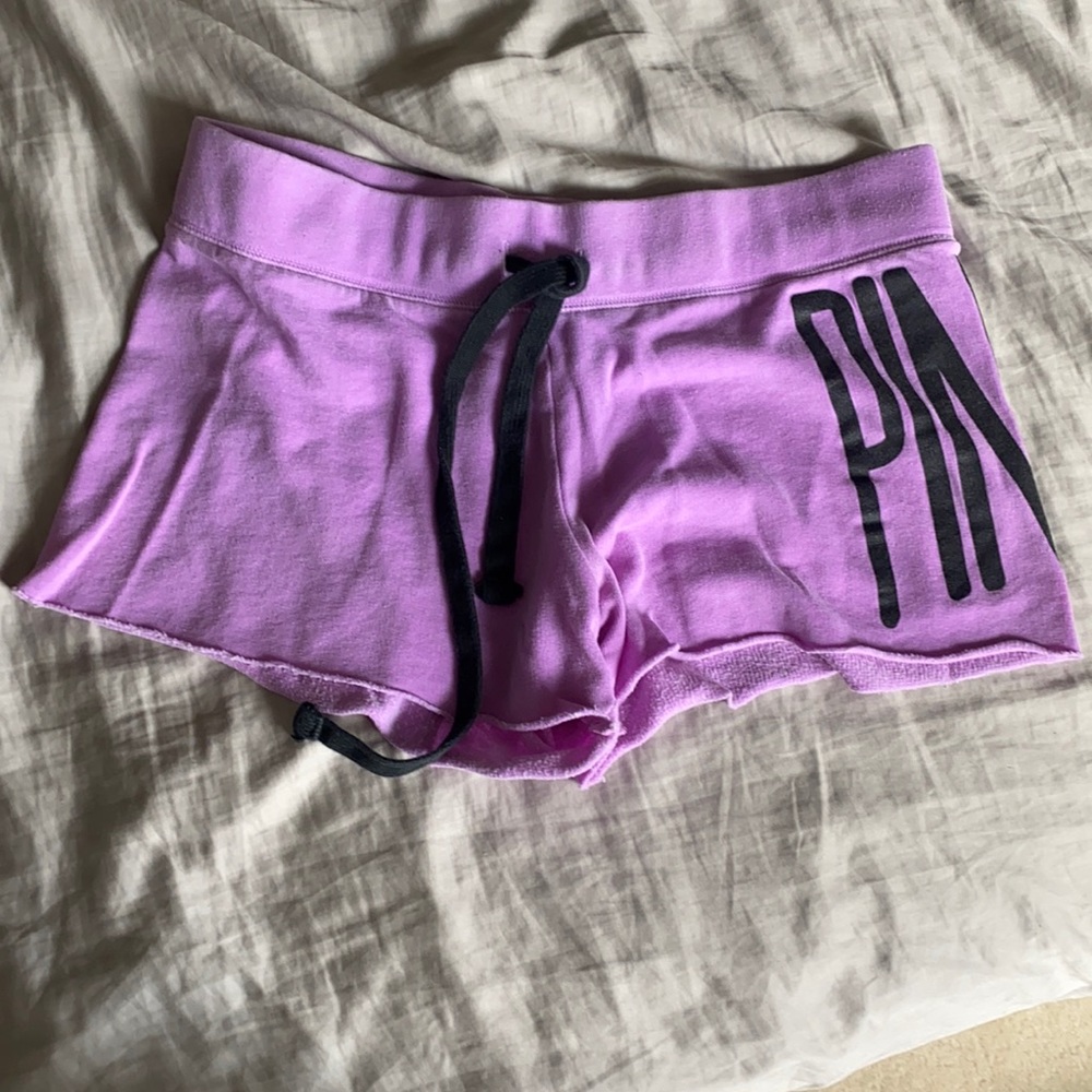 VS shorts